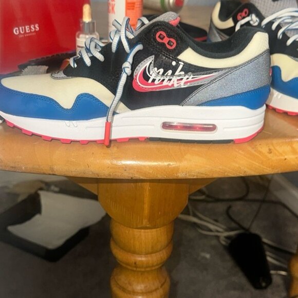 sneakers - Picture 5 of 12